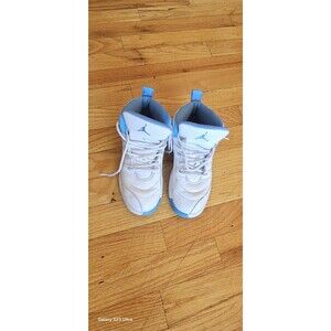 Nike Air Jordan 12 Retro UNC University Blue 151186-112 Size 2Y